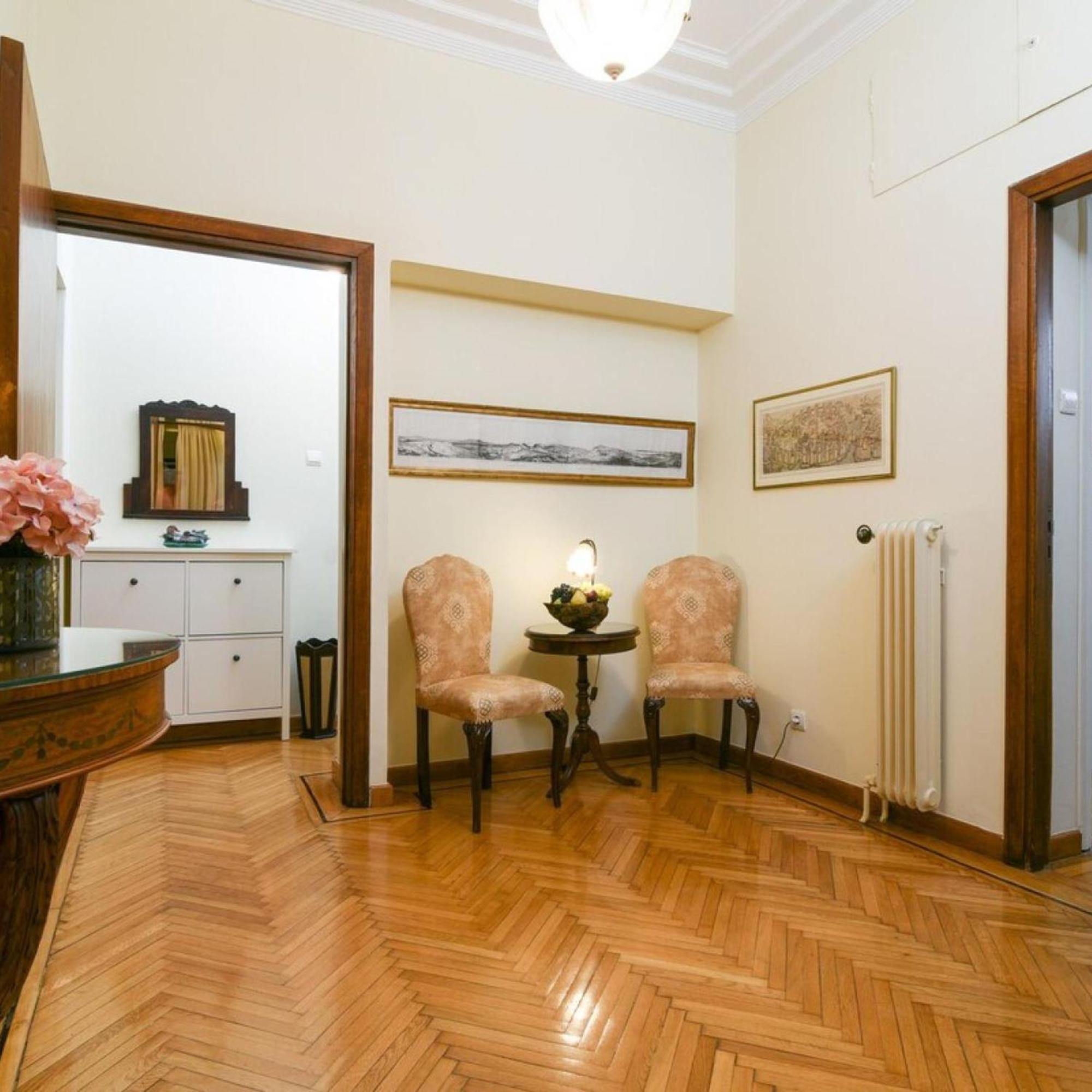 Classy Apartment In The Heart Of Athens Ngoại thất bức ảnh